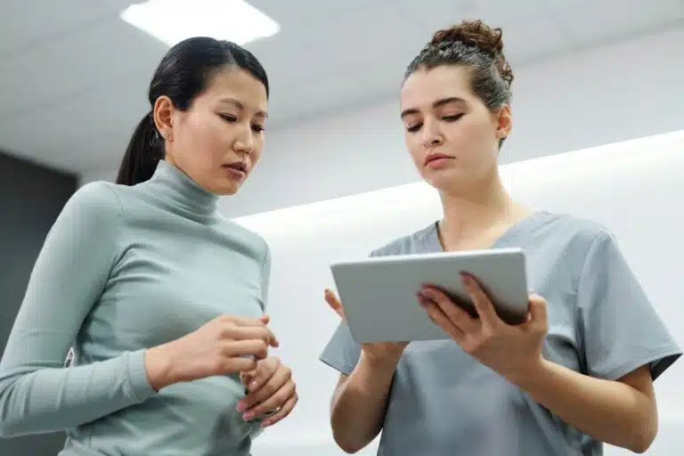 Idonia Fácil acceso a informes e imágenes médicas sin CDs