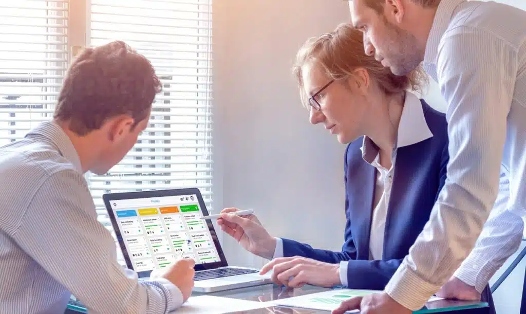 The Advantages of Custom Clinical Research Software